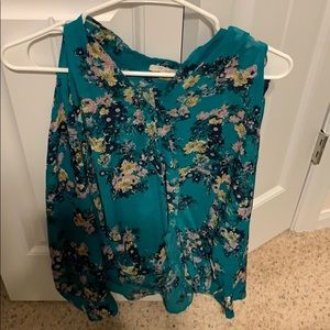 Great floral blouse